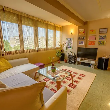 Buda High Steps Sunny - 5min To Beach Appartement *
